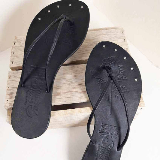 sandalias tres puntadas negras